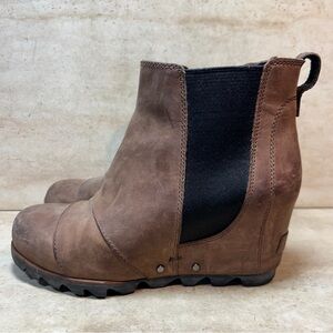 Sorel Dark Brown Ankle Booties